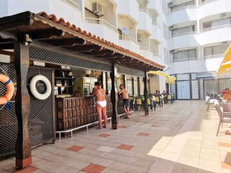 Intermar Hotel Pool Bar