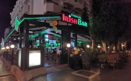 Intermar Hotel A La Carte Restaurant - Irish Bar